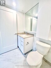8 Cedarland Dr in Markham, ON - Building Photo - Building Photo