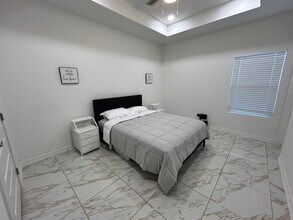 5708 Notre Dame Ave, Unit 2 in Mission, TX - Building Photo - Building Photo