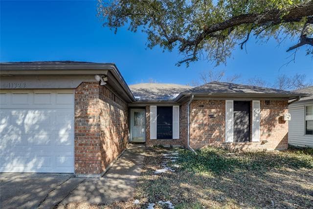 11323 Golden Triangle Cir in Fort Worth, TX - Building Photo - Building Photo