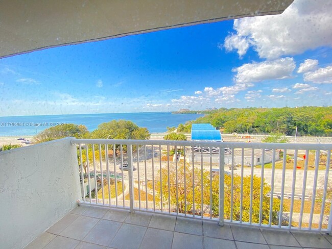 property at 150 SE 25th Rd