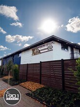 1901 Richmond Ave. in Houston, TX - Building Photo - Building Photo