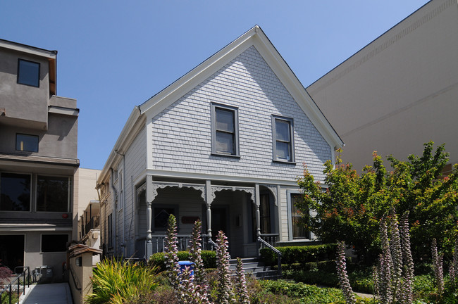 1915 Addison St in Berkeley, CA - Building Photo - Building Photo