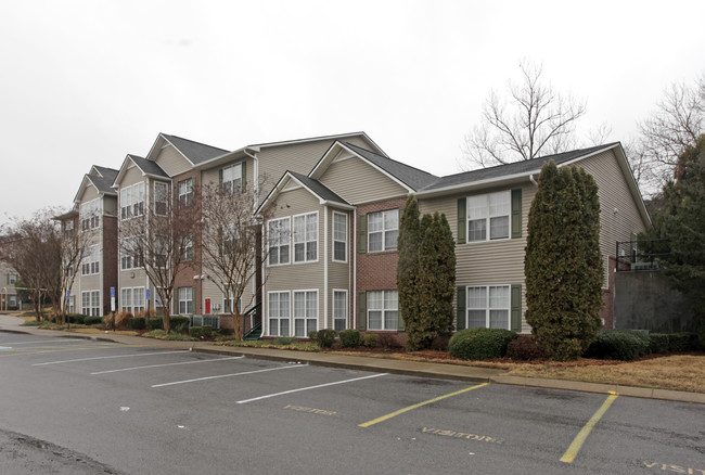 Nashwood Park Apartments in Madison, TN - Building Photo - Building Photo