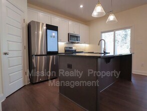 10860 Farmstead Ml Ln in Glen Allen, VA - Building Photo - Building Photo