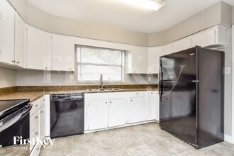 719 W Ohio Ave in Tampa, FL - Foto de edificio - Building Photo