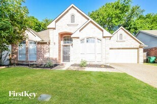 502 Glenn Ln in McKinney, TX - Building Photo