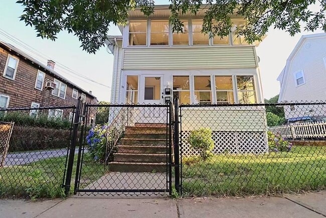 property at 33 Estabrook Rd