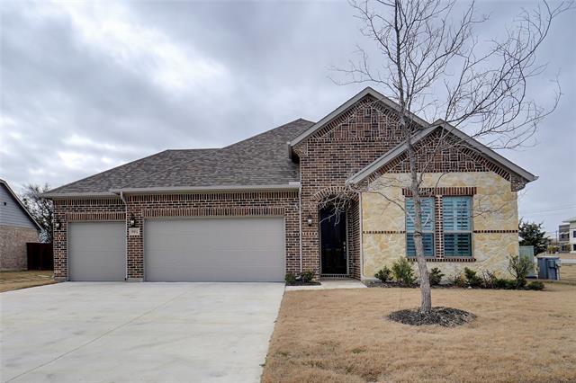 901 Little Gull Dr in Forney, TX - Building Photo