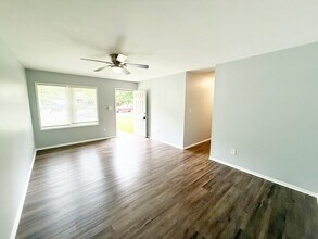 5921 Wixson Ct in Indianapolis, IN - Building Photo - Building Photo