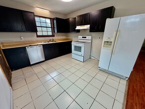 12941 Sommers Rd in Athens, AL - Building Photo - Building Photo