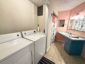 404 Norton St in Oak Island, NC - Building Photo - Building Photo