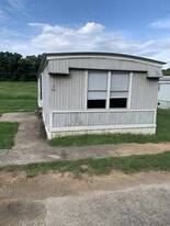 509 Kayla St in Oak Grove, KY - Building Photo