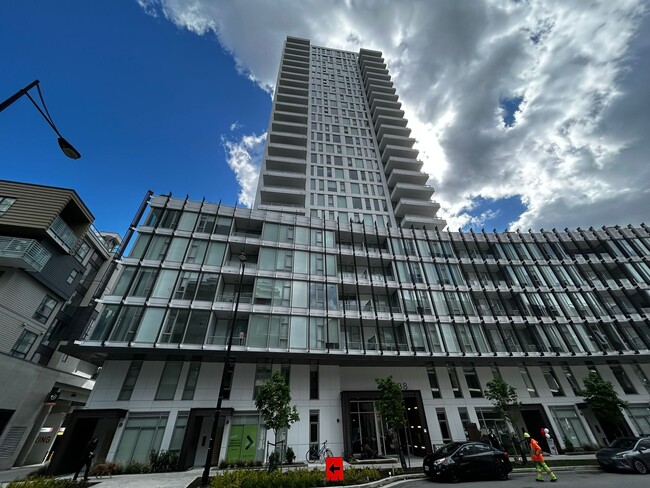 property at 3438 Sawmill Cres