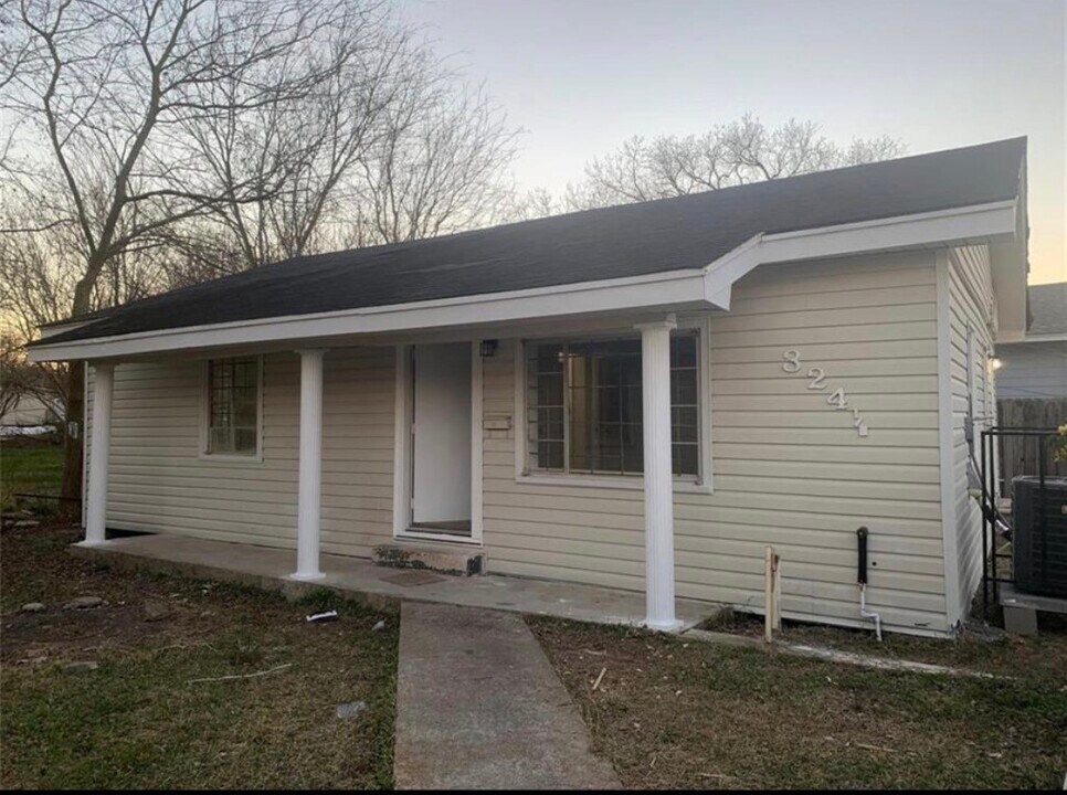 324 Delaware St in Houston, TX - Foto de edificio