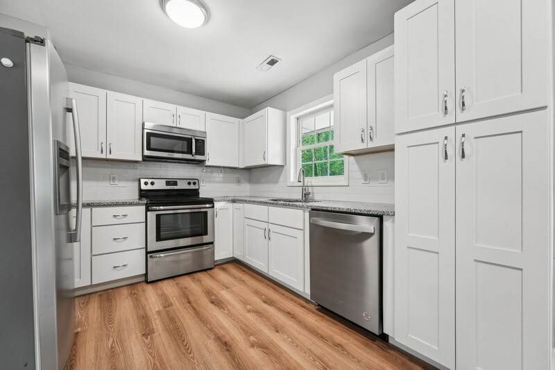 508 Solar Dr in Raleigh, NC - Building Photo