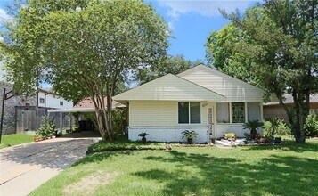 3210 Cloverdale St in Houston, TX - Building Photo - Building Photo