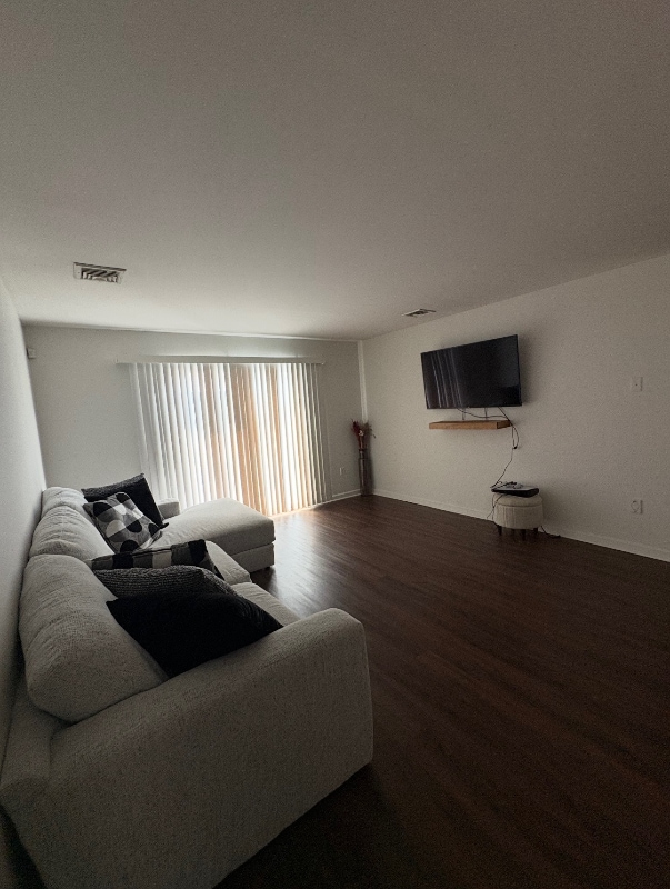 120 Elmwood Ave in Bogota, NJ - Building Photo - Building Photo