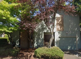 4110-4112-4112 NE 42nd Ave in Portland, OR - Building Photo