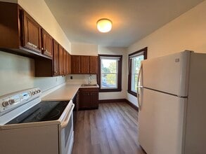 113 Dean St, Unit 2 in West Chester, PA - Building Photo - Building Photo