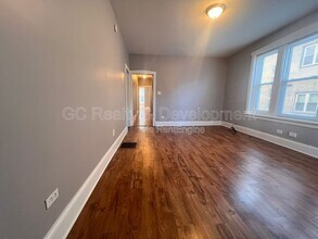 4820 N Springfield Ave in Chicago, IL - Building Photo - Building Photo
