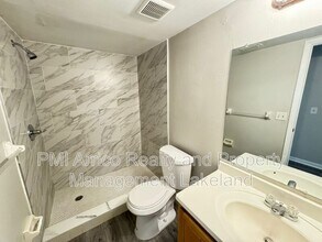 3545 Raintree Way in Lakeland, FL - Building Photo - Building Photo