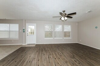 6363 Bright Falls Ln in Katy, TX - Building Photo - Building Photo