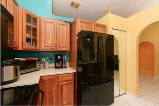 313 SE Wallace Ter in Port St. Lucie, FL - Building Photo - Building Photo