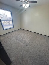 3607 SE 11th St in Des Moines, IA - Building Photo - Building Photo