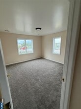 79 Wesley St in South Hackensack, NJ - Building Photo - Building Photo
