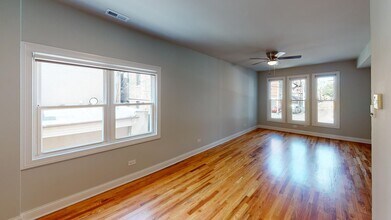 1551 W Augusta Blvd in Chicago, IL - Building Photo - Building Photo