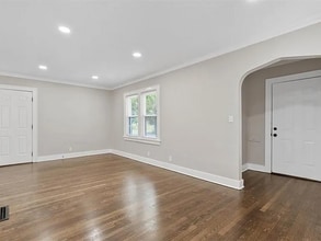 5247 Olive St in Kansas City, MO - Building Photo - Building Photo