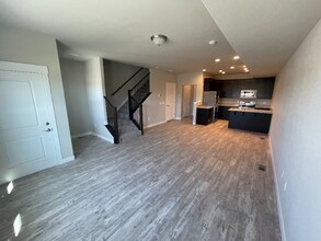 6565 Carriage Meadows Dr in Colorado Springs, CO - Foto de edificio - Building Photo