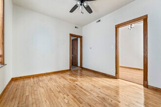 2152 W Division St in Chicago, IL - Building Photo - Building Photo