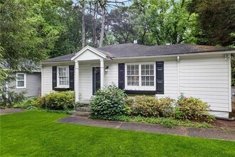 1091 Napier St SE in Atlanta, GA - Building Photo - Building Photo