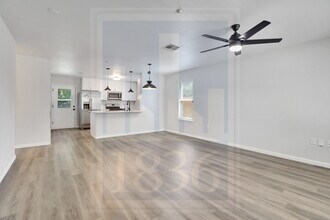 4500 Acers Ln in Austin, TX - Building Photo - Building Photo