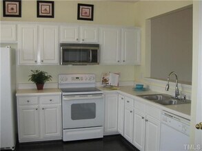 Room in Townhome on Ruby Walk Dr in Morrisville, NC - Building Photo - Building Photo