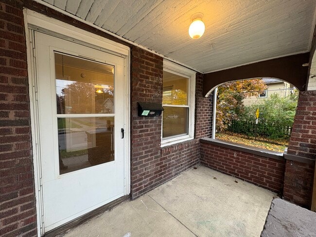 1425 Marcy St, Unit Up in Akron, OH - Building Photo - Building Photo