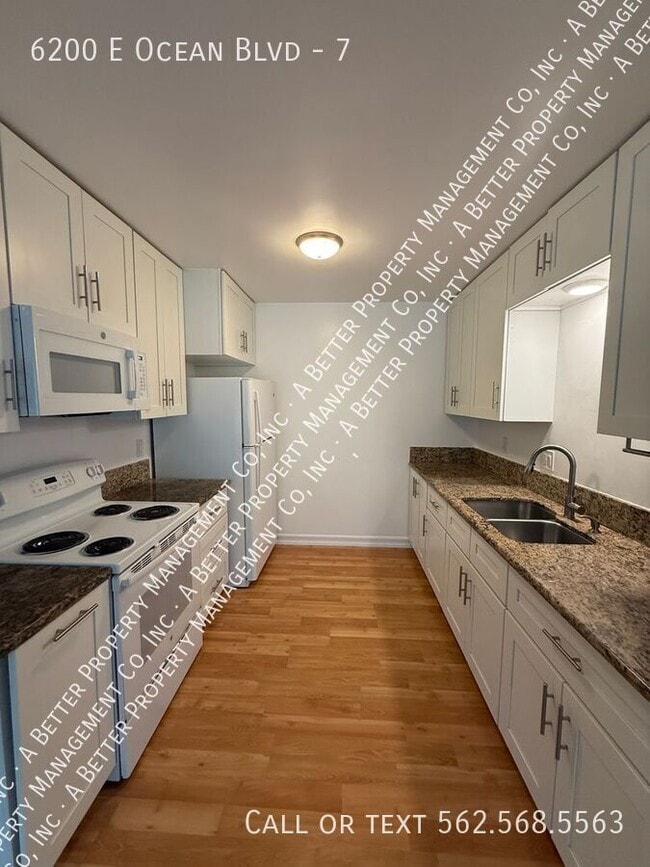 6200 E Ocean Blvd in Long Beach, CA - Building Photo - Building Photo