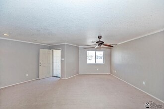 10490 Typhoon Ave in Yuma, AZ - Building Photo - Building Photo