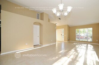 25401 Lexington Oaks Blvd in Zephyrhills, FL - Building Photo - Building Photo