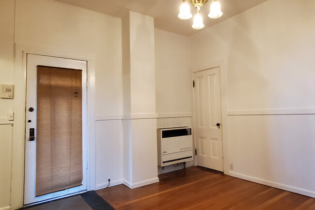 146-148 Hermann St in San Francisco, CA - Building Photo - Interior Photo