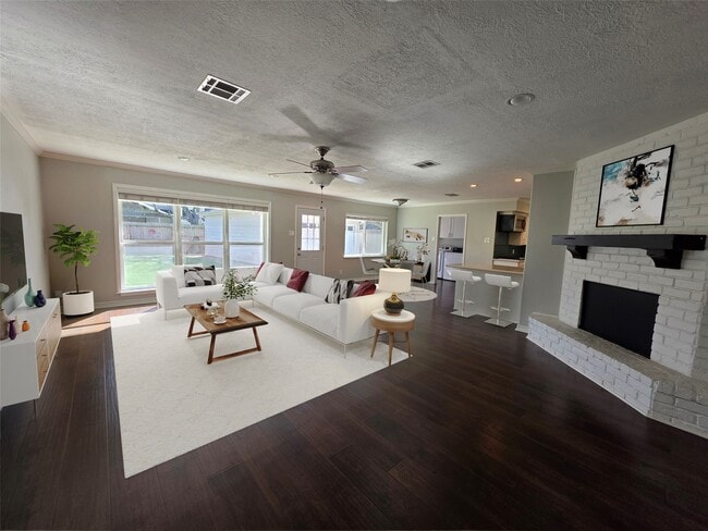 property at 11219 Valley Spring Dr