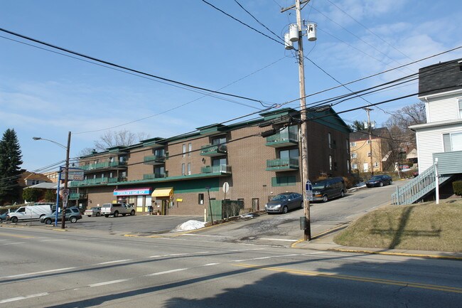 469 Freeport Rd in Pittsburgh, PA - Building Photo - Building Photo