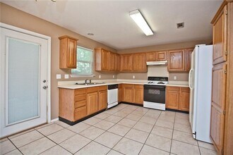 235 Sundown Dr in Farmington, AR - Building Photo - Building Photo