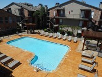 Pool - The Edge Apartments in Dallas, Texas