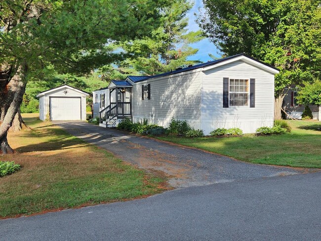 property at 10 Karen St