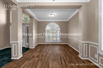 1226 Glenbury Ct in Arlington, TX - Building Photo - Building Photo