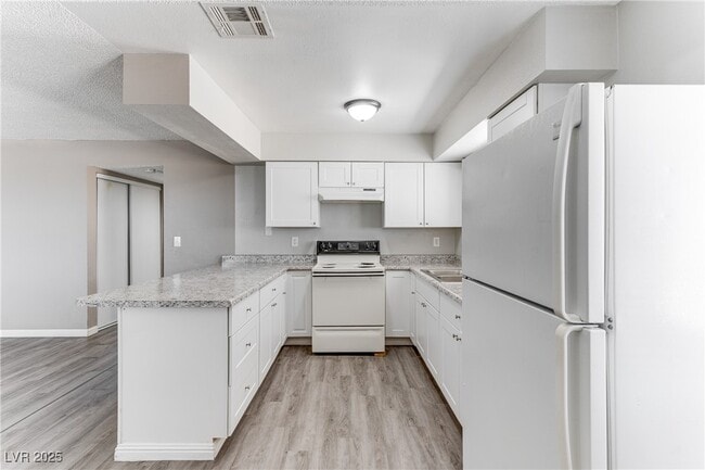 property at 444 N 13th St