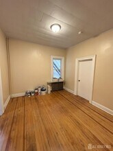 88 Harvey St in New Brunswick, NJ - Building Photo - Building Photo