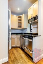 209 E 25th St in New York, NY - Foto de edificio - Building Photo